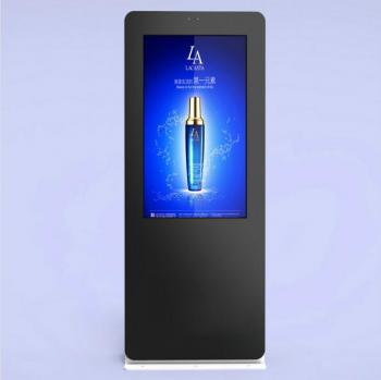 戶外廣告機在實際應用中有什么優(yōu)勢